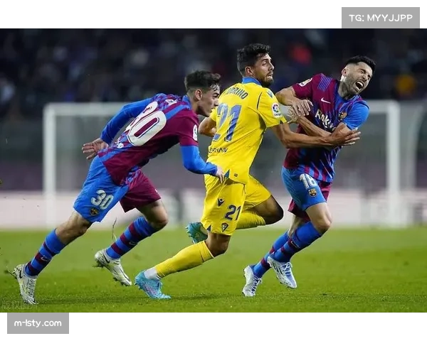 从垫底到安全：克莱蒙保级之路的关键，控球率下降反而激活进攻